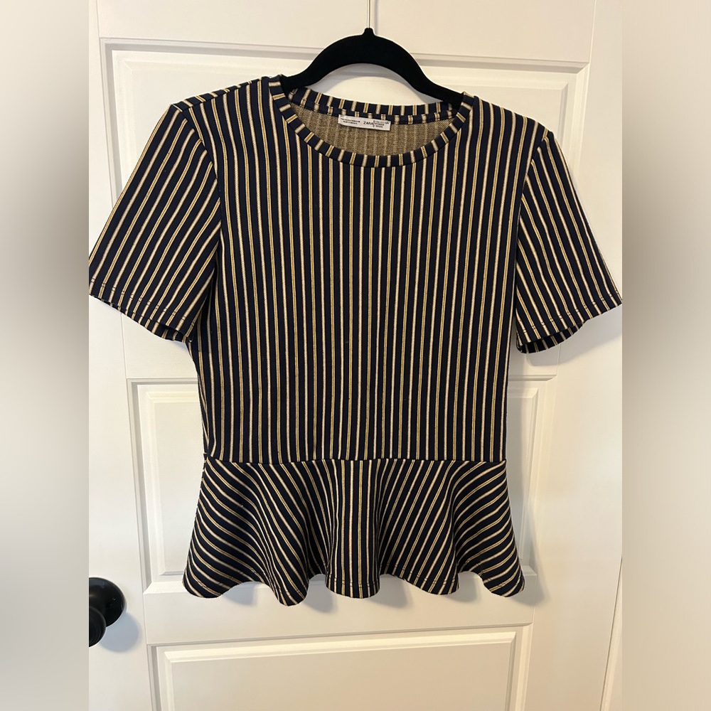 3/$15 - ZARA navy and gold peplum shirt
